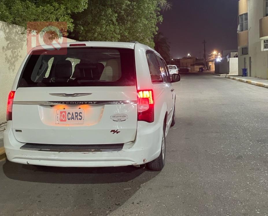 کرایسلەر تاون ئاند کەنتری